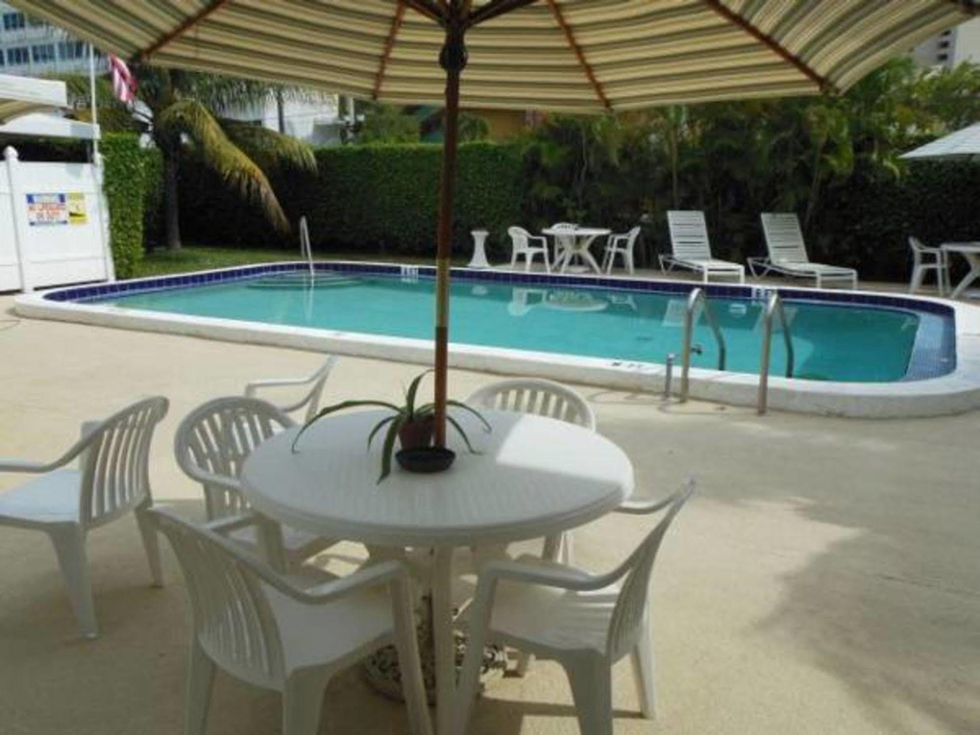 Harbor Beach Inn Fort Lauderdale Exterior photo